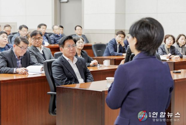 마포구, 5급이상 간부 대상 ‘4대 폭력’ 예방 교육 실시