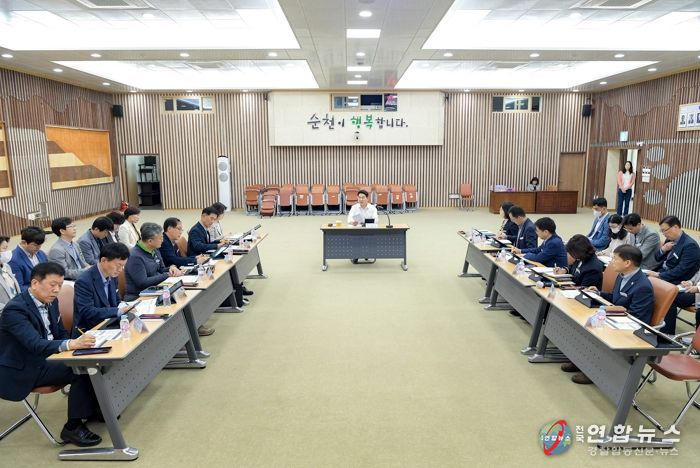 20일 순천시가 청렴도 향상을 위해 청렴TF팀을 구성하고 부서 청렴시책 보고회를 열었다