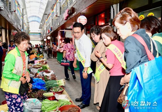 남원시, 추석 명절 정감 활력이 넘치는 전통시장 장보기 행사