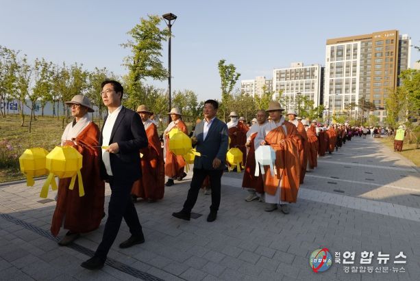 화성시 연등 음악축제