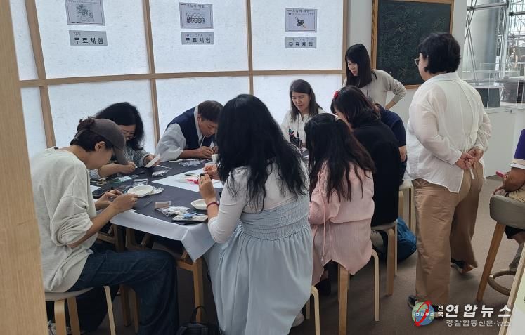 옻칠공예 체험 행사 사진