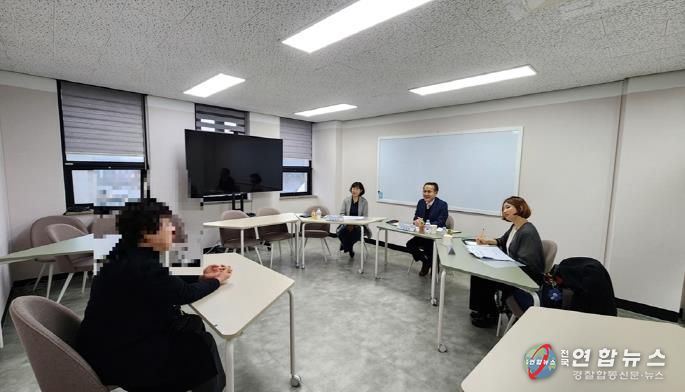 의정부시, '제니퍼 할머니, 톰 할아버지' 사업 면접 실시