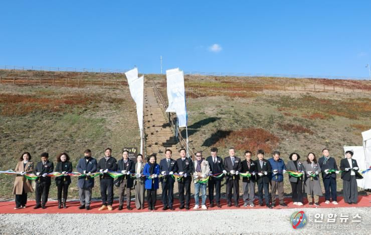 완주군, 경천저수지 둘레길·황톳길 준공 북부권 생태관광 인프라 구축