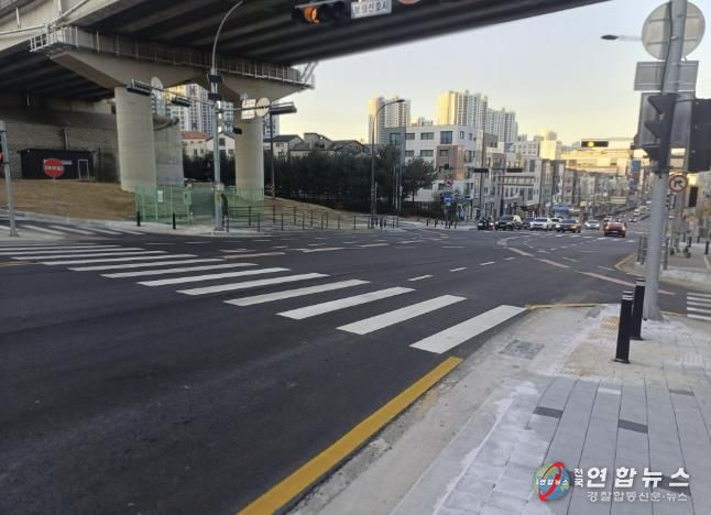 사거리를 통합한 명지교차로