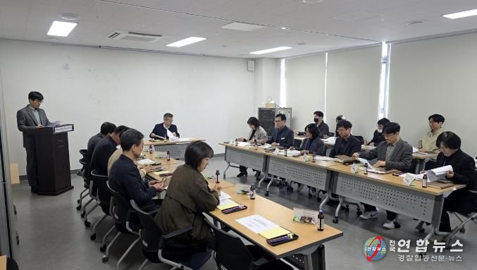 하천‧계곡 불법점용 시설 정비 대책 TF팀 회의 진행 사진