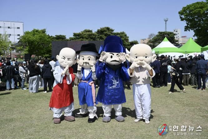 천만 관객 '왕과 사는 남자' 흥행에 '홍성' 성삼문 생가지 추모 물결 이어져~~