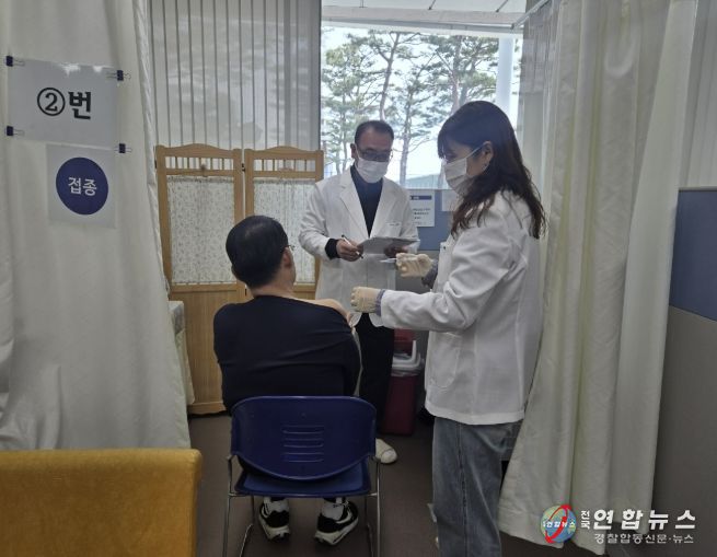 용인특례시가 대상포진 예방접종 대상을 지역에 1년 이상 거주한 65세이상 어르신으로 확대할 방침이다.