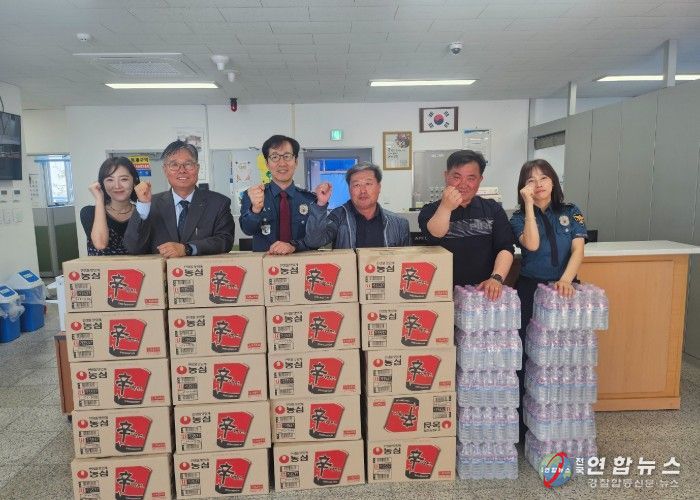 양주시 회천2동 방위협의회, 덕계지구대에 격려 물품 전달